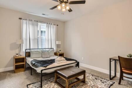 New Build 5 Min To Broadway Sleeps 10 Villa Нашвил Екстериор снимка