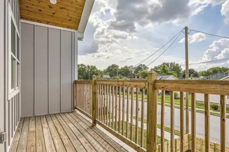 New Build 5 Min To Broadway Sleeps 10 Villa Нашвил Екстериор снимка
