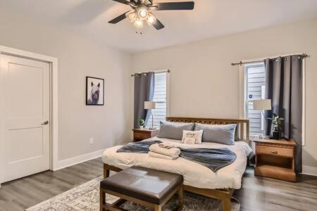 New Build 5 Min To Broadway Sleeps 10 Villa Нашвил Екстериор снимка